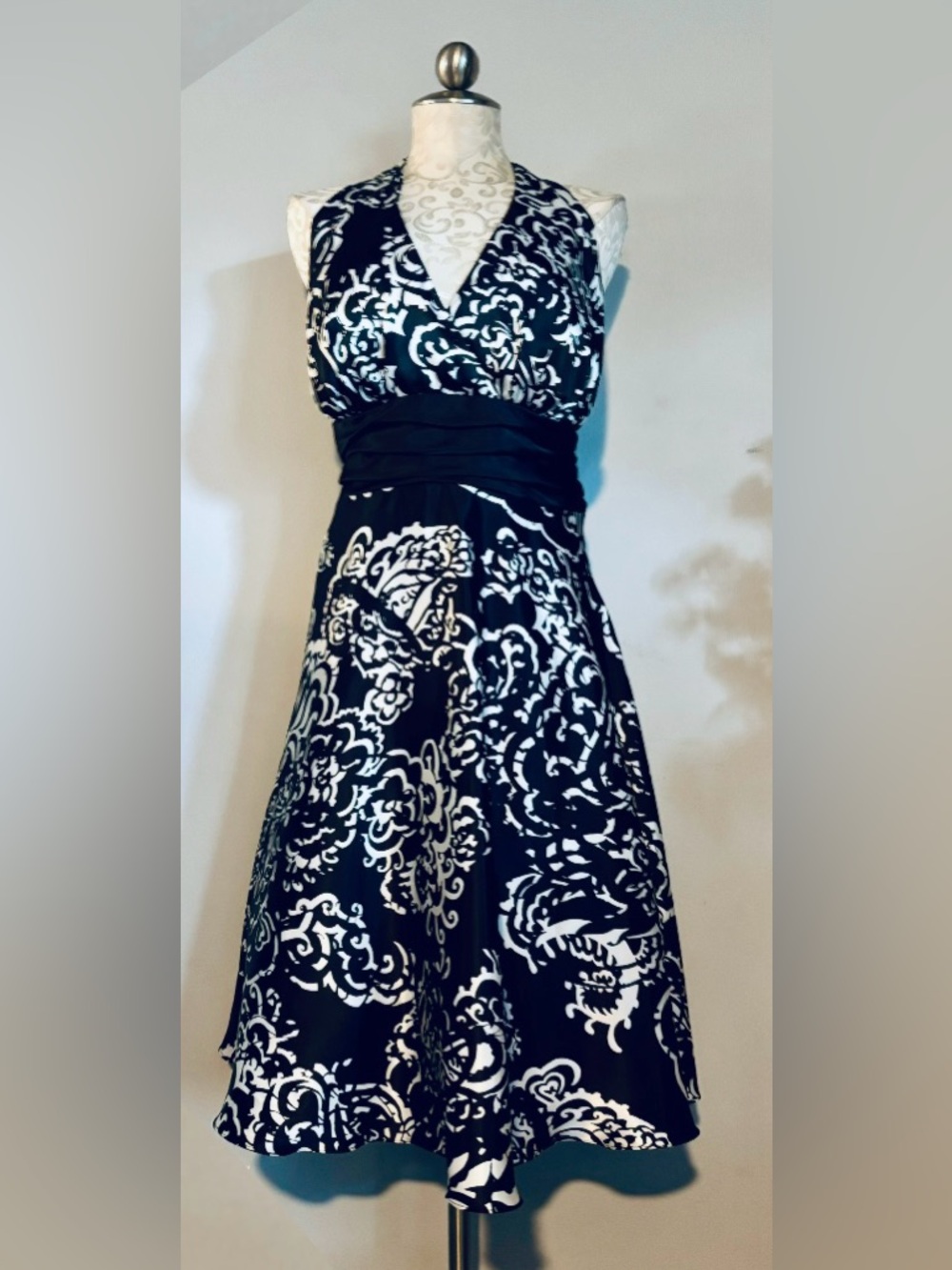 Betsy & Adam By Linda Bernell Halter Satin Dress Size 18W Cocktail Black White